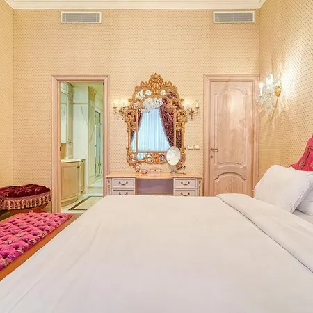 Napoleon Champs Elysees Appartamento